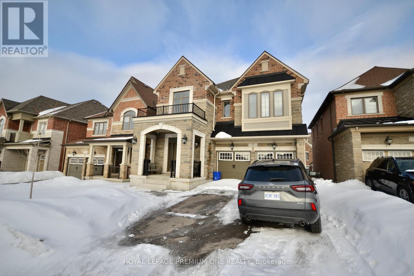Detached at LOWER - 5 ARCTIC GRAIL ROAD, Vaughan