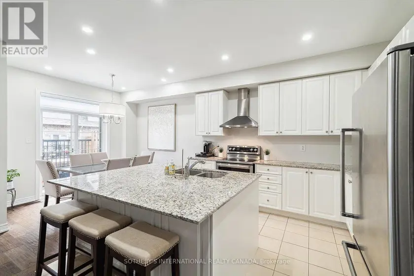 Townhouse at 12 DEEP RIVER LANE S, Richmond Hill