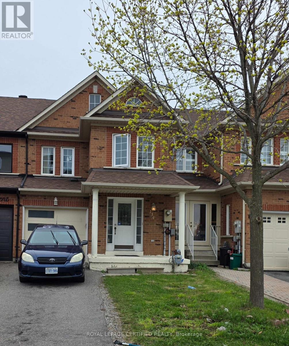 Townhouse at 134 KAYLA CRESCENT, Vaughan