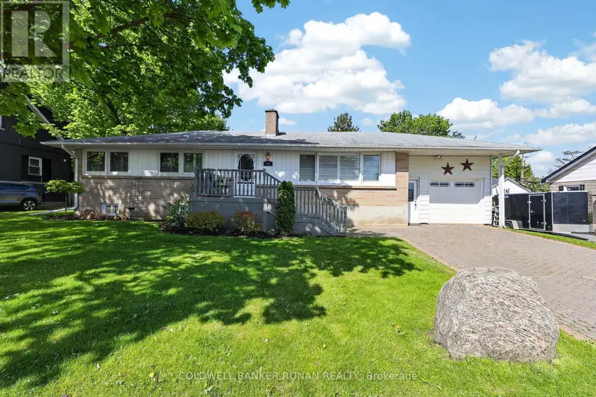 Detached at 94 QUEEN STREET S, New Tecumseth