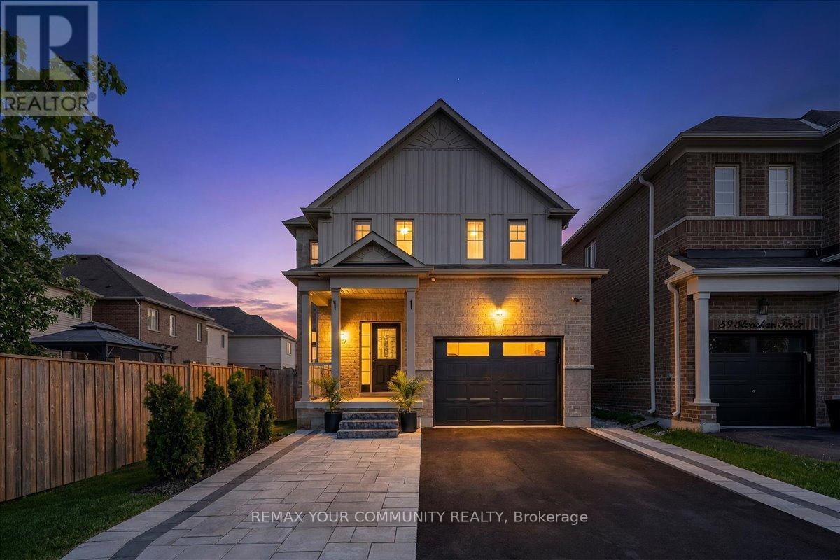Detached at 57 STRACHAN TRAIL, New Tecumseth (Beeton)