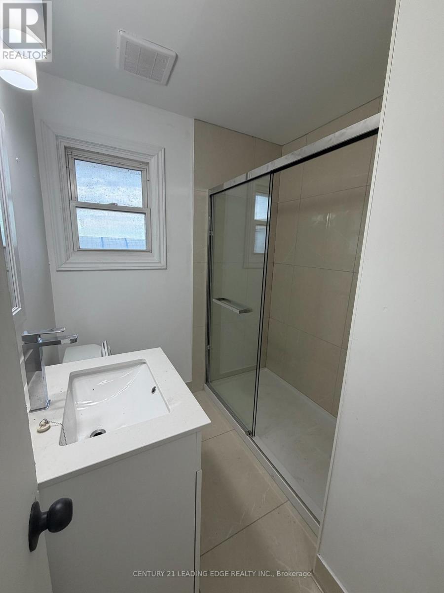 Detached at 3930 HIGHWAY 9 ROAD, King