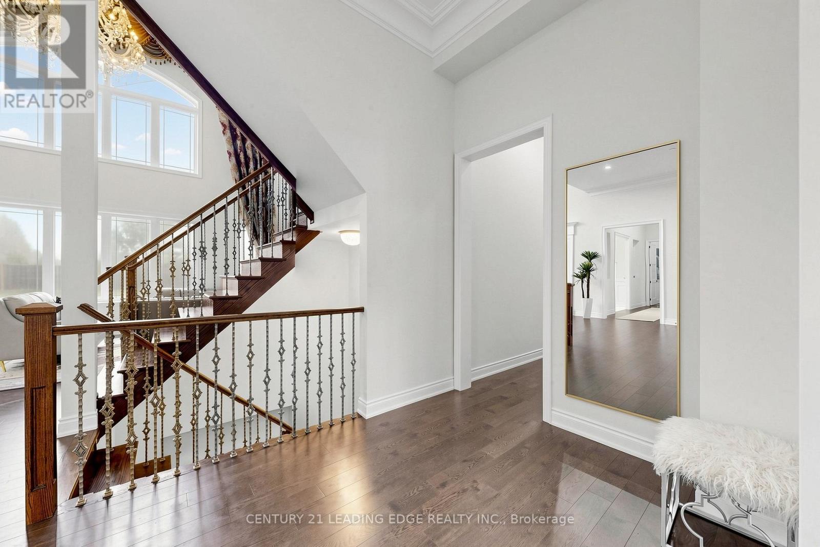 Detached at 2 SAM DAVIS COURT, Whitchurch-Stouffville