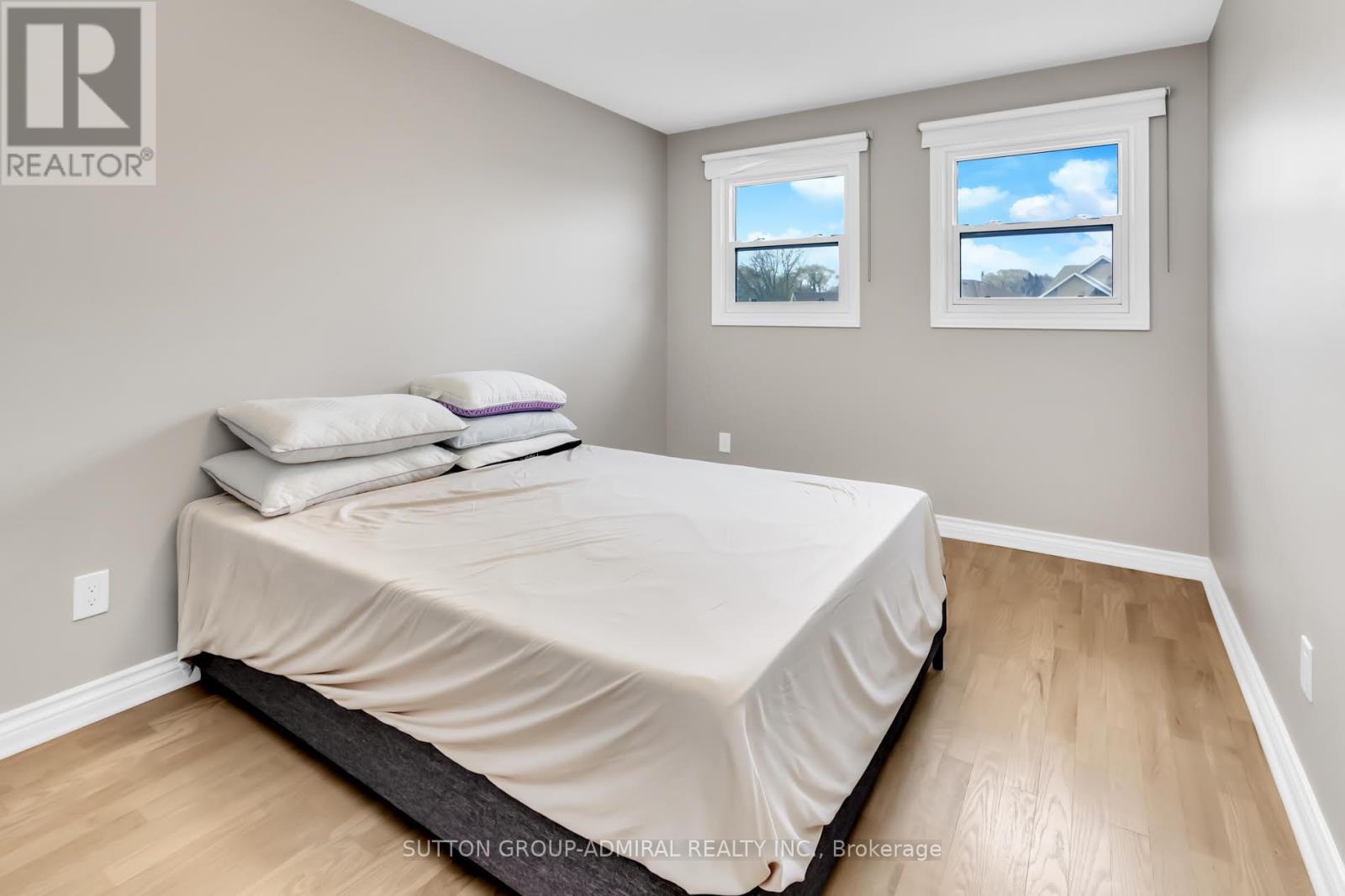 Detached at MAIN & 2ND - 119 MCCABE CRESCENT, Vaughan