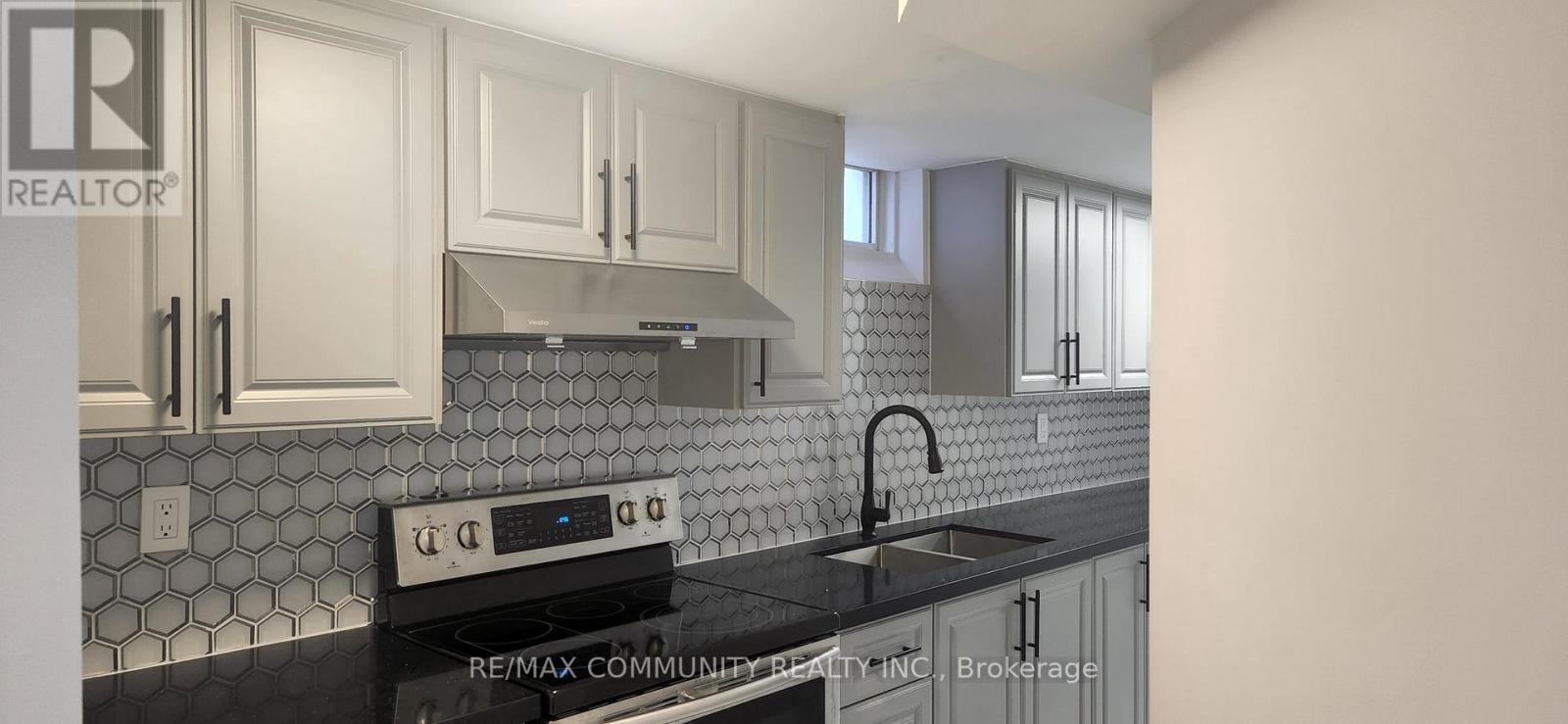 Detached at #BASEMENT - 24 SANDHAM CRESCENT, Markham