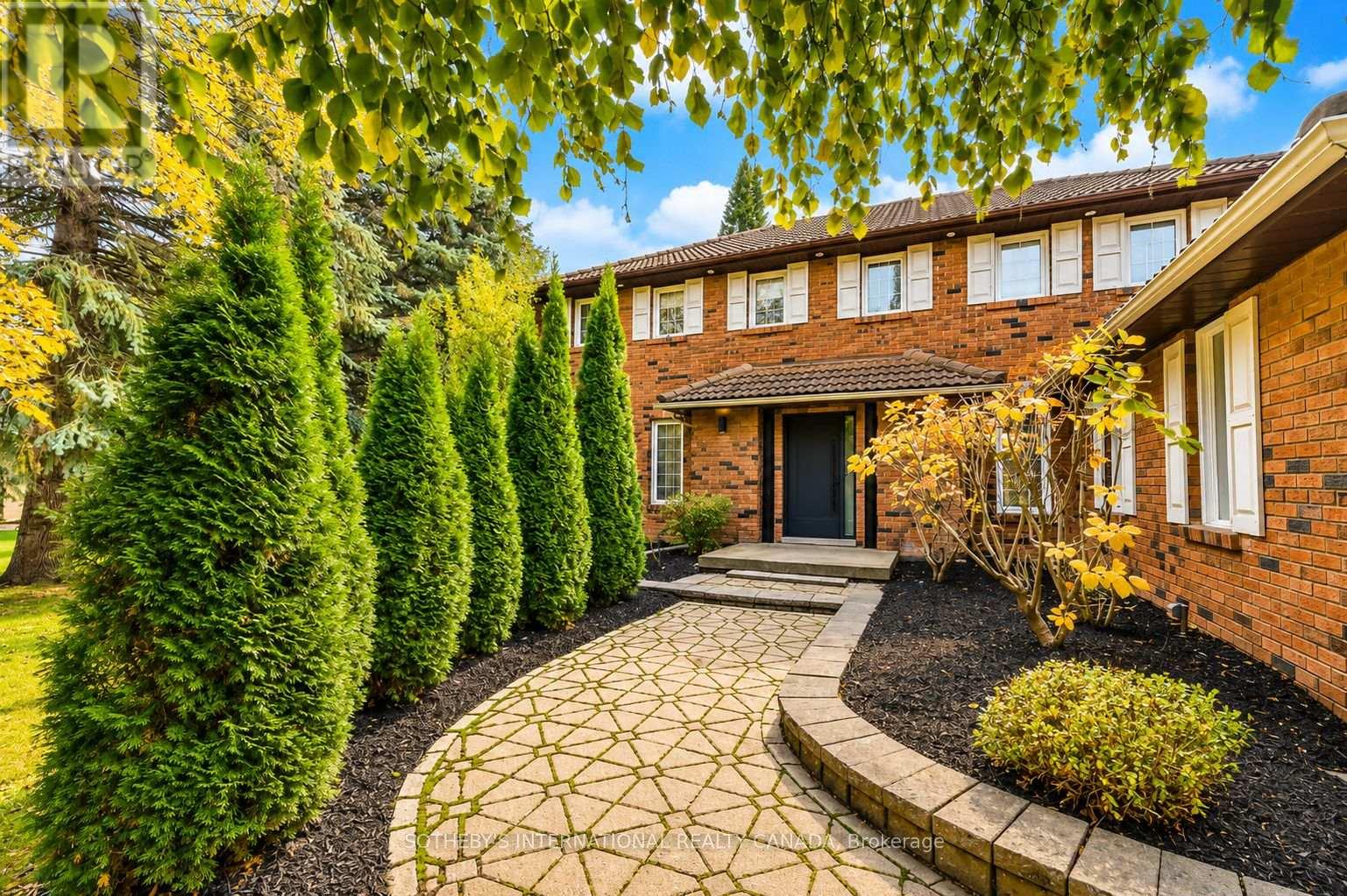 Detached at 23 HILL FARM ROAD, King (Nobleton)