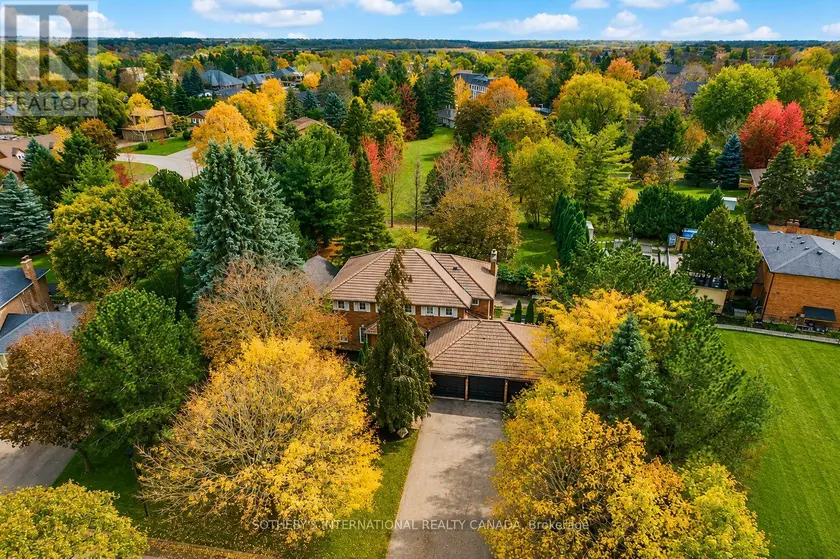 Detached at 23 HILL FARM ROAD, King (Nobleton)