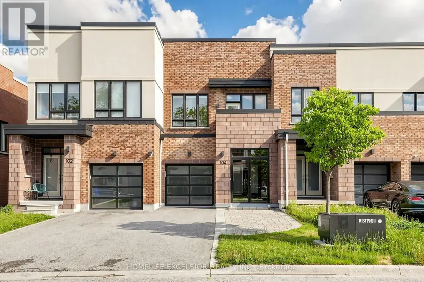 Townhouse at 104 DARIOLE DRIVE, Richmond Hill
