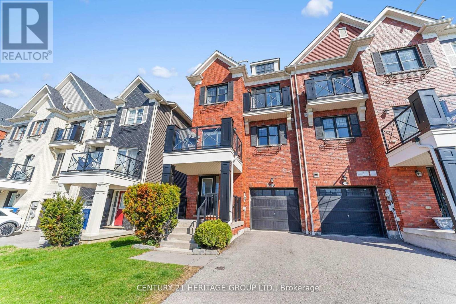 Townhouse at 219 BOADWAY CRESCENT, Whitchurch-Stouffville