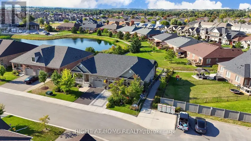 Semi-Detached/Link at 126 KINGSMERE CRESCENT, New Tecumseth