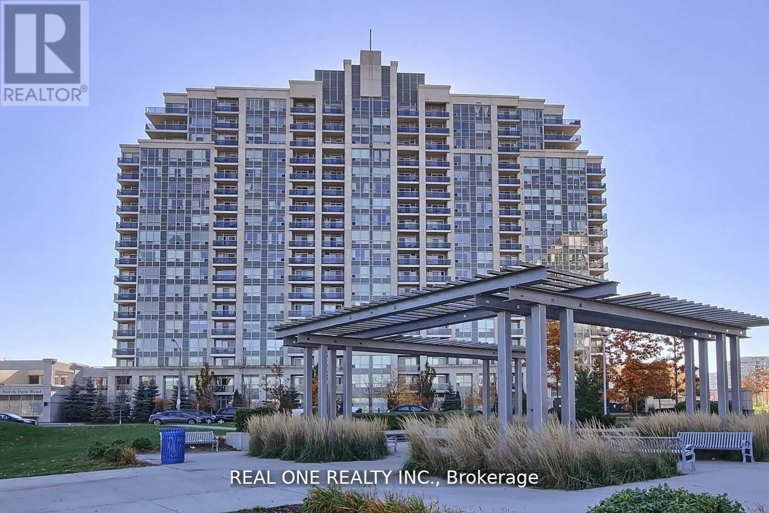 Apartment at 801 - 15 NORTH PARK ROAD, Vaughan
