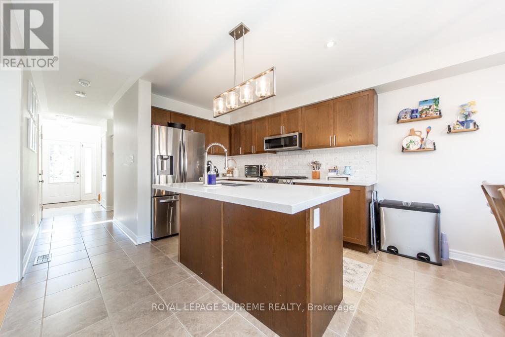Detached at 43 HOARD AVENUE N, New Tecumseth
