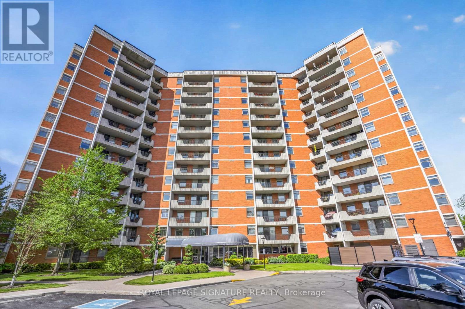 Apartment at 103 - 7811 YONGE STREET, Markham