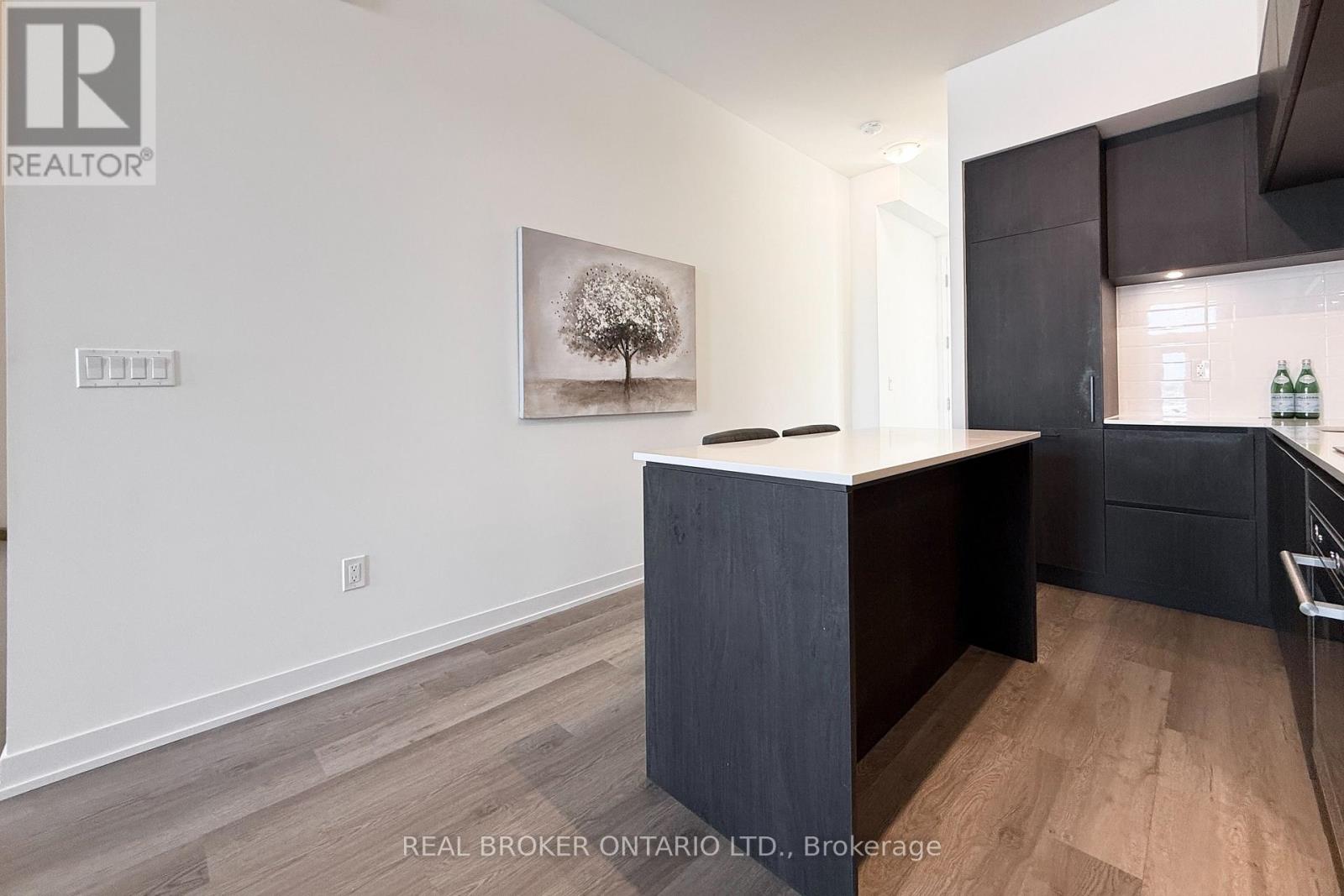 Townhouse at 404 - 11 STECKLEY HOUSE LANE, Richmond Hill