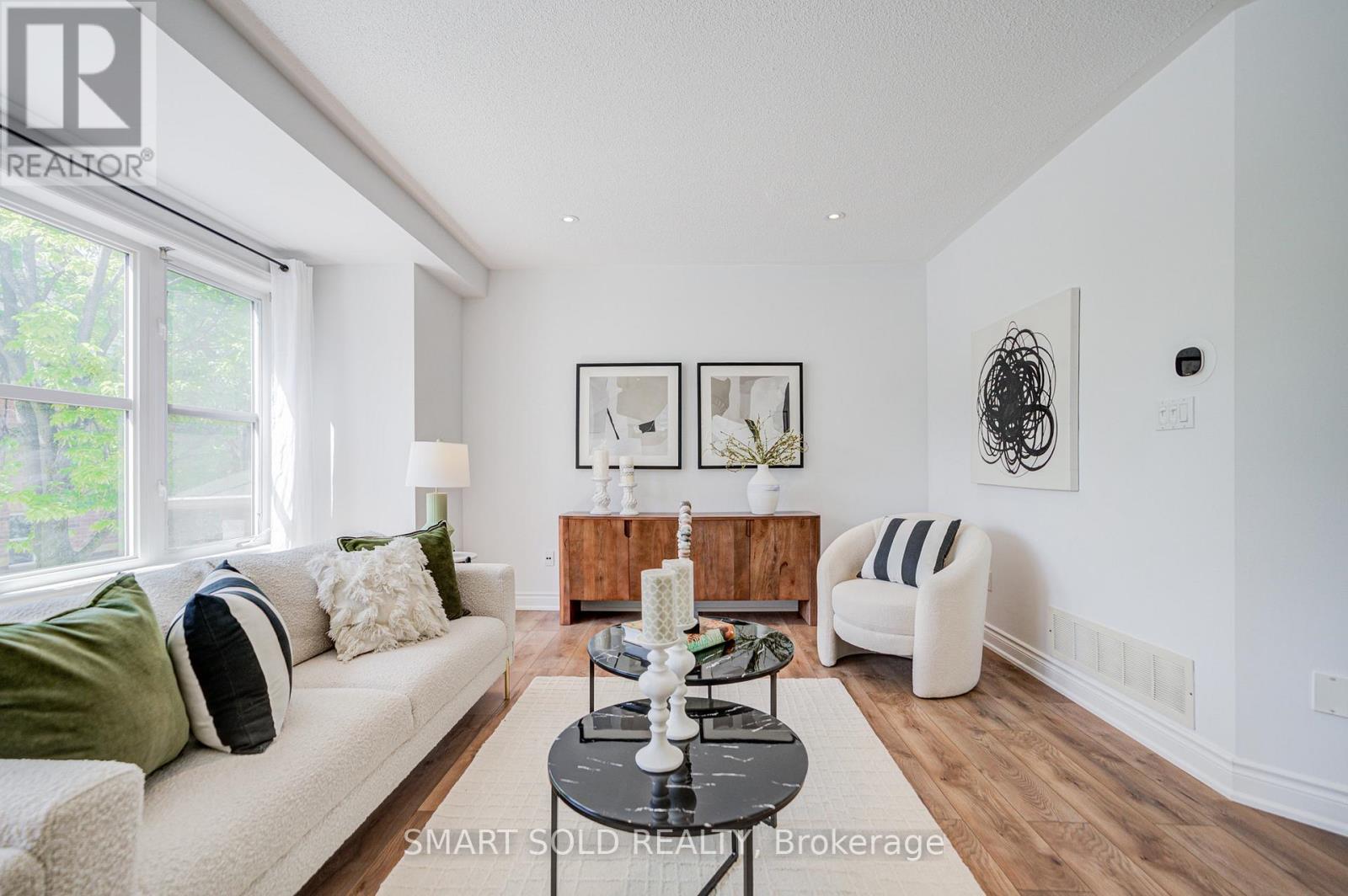 Townhouse at 63 MICHAEL WAY, Markham