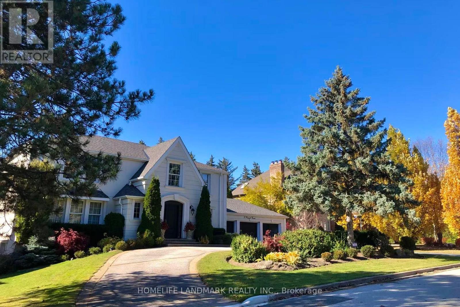 Detached at 8 PRESCOTT COURT, Markham (Bayview Glen)