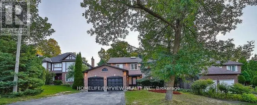 Detached at 6 MCCLENNY DRIVE, Aurora