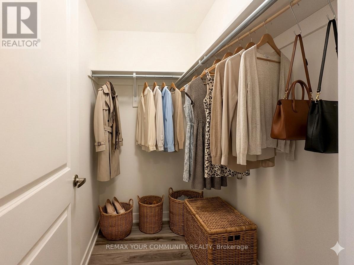 Townhouse at 6B - 15100 YONGE STREET, Aurora