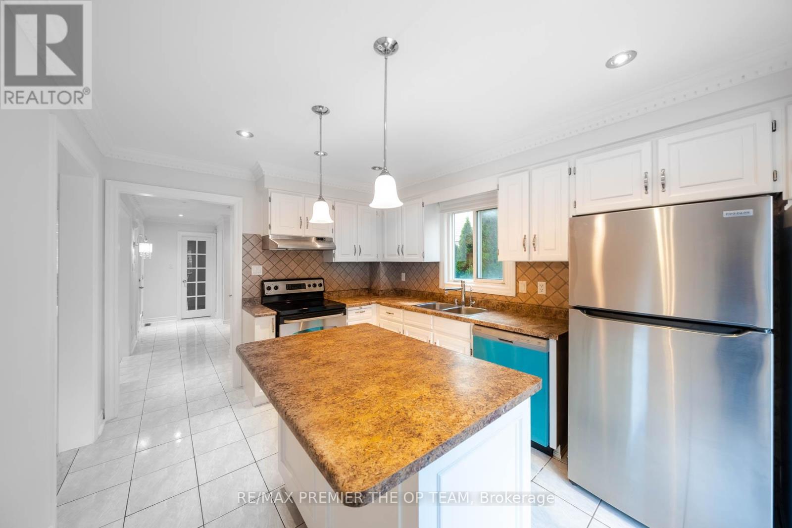 Detached at 79 GOVERNOR CRESCENT, Vaughan