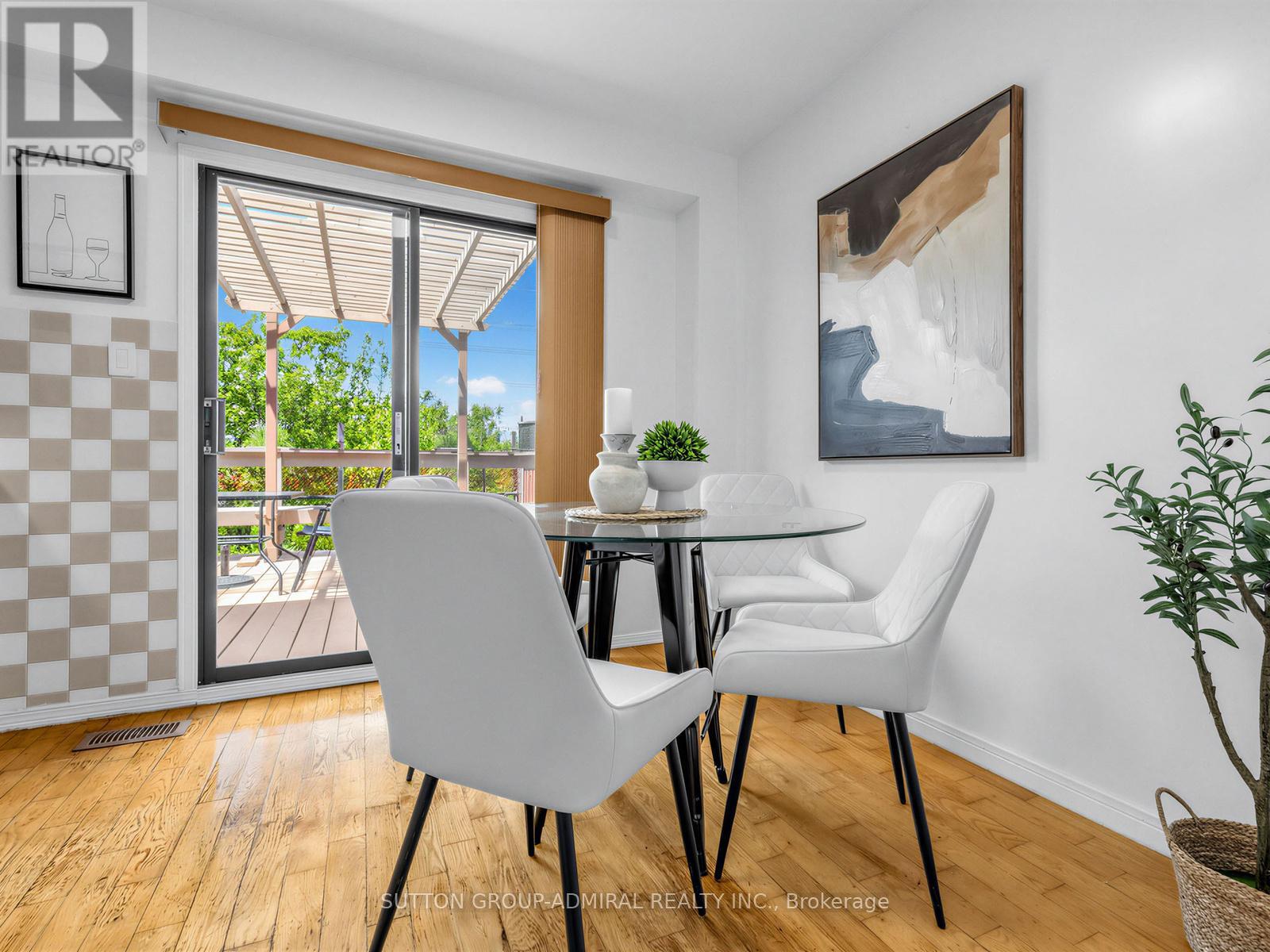 Semi-Detached/Link at 56 OAKMOUNT CRESCENT, Vaughan