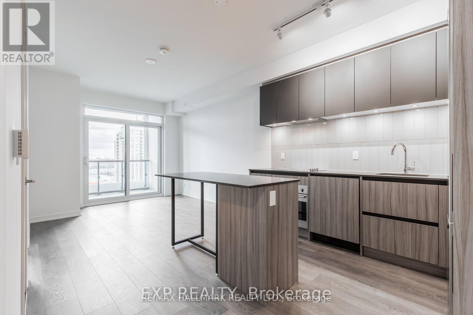 Apartment at A921 - 7950 BATHURST STREET, Vaughan