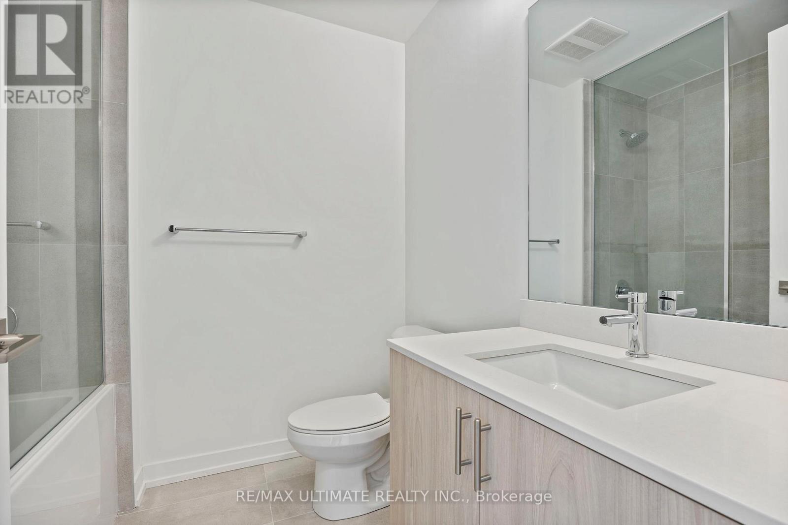 Townhouse at H108 - 8 WALDER LANE, Richmond Hill