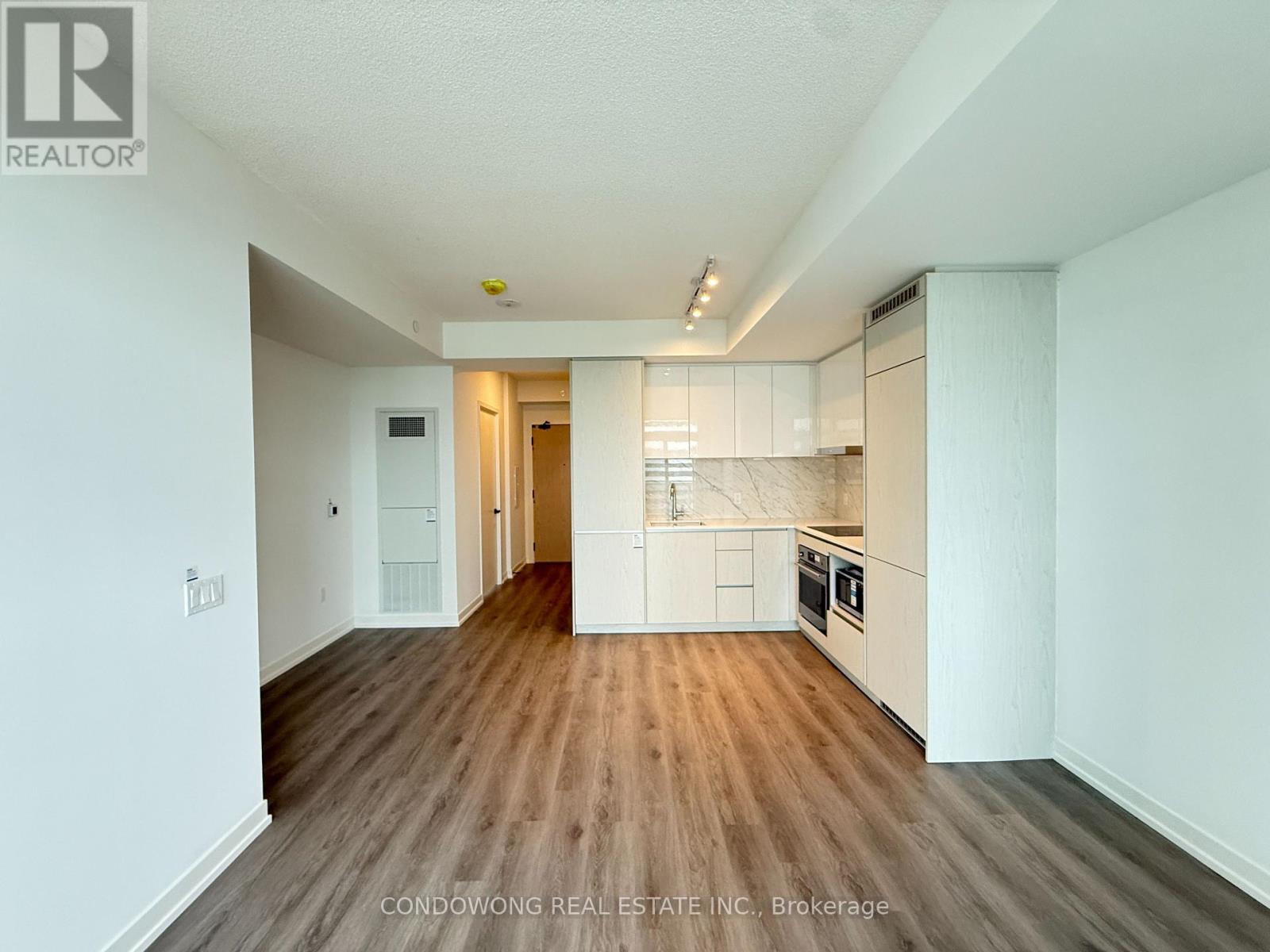 Apartment at 2603 - 28 INTERCHANGE WAY, Vaughan