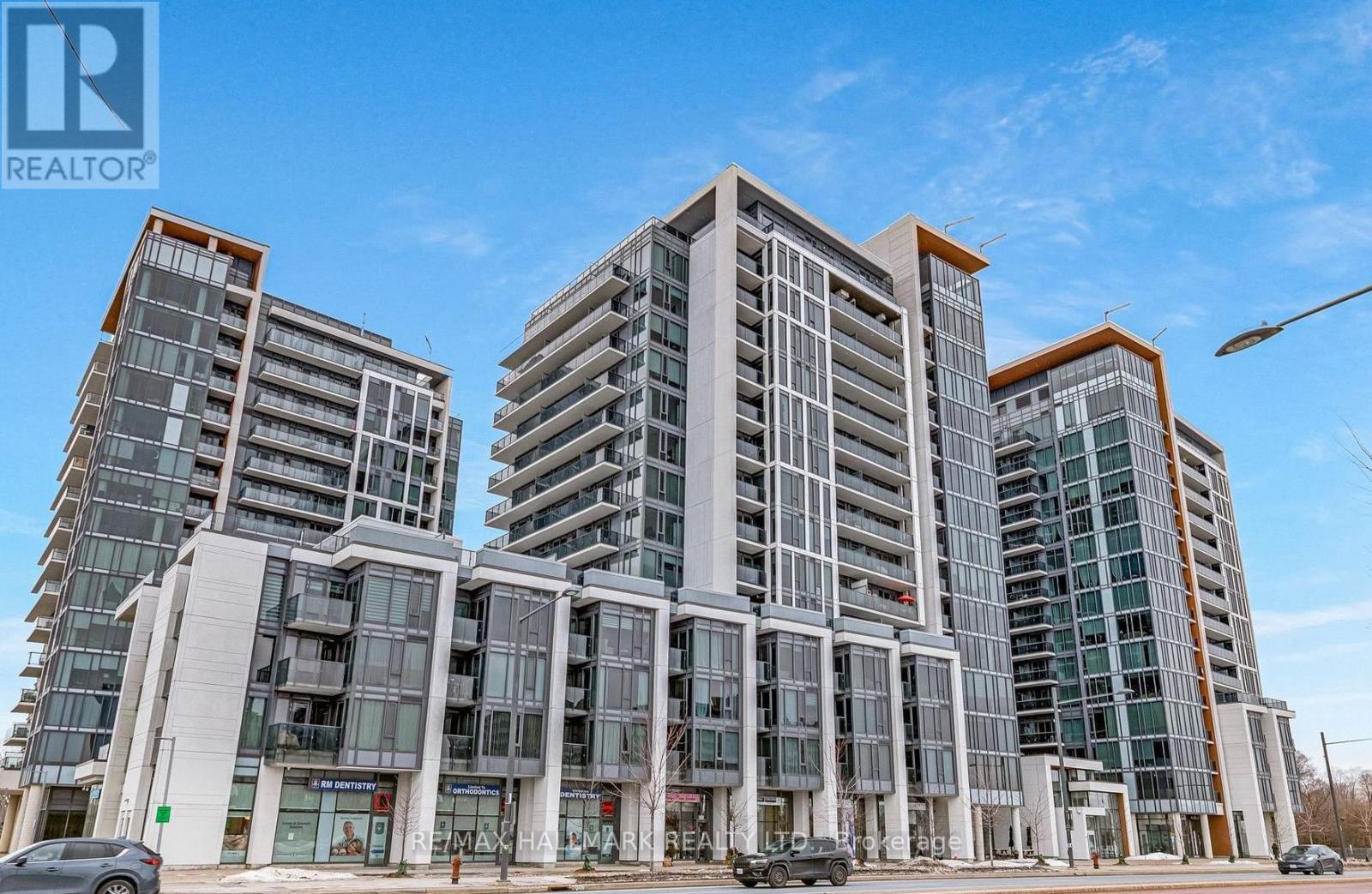 Apartment at 1610A - 9608 YONGE STREET, Richmond Hill (North Richvale)