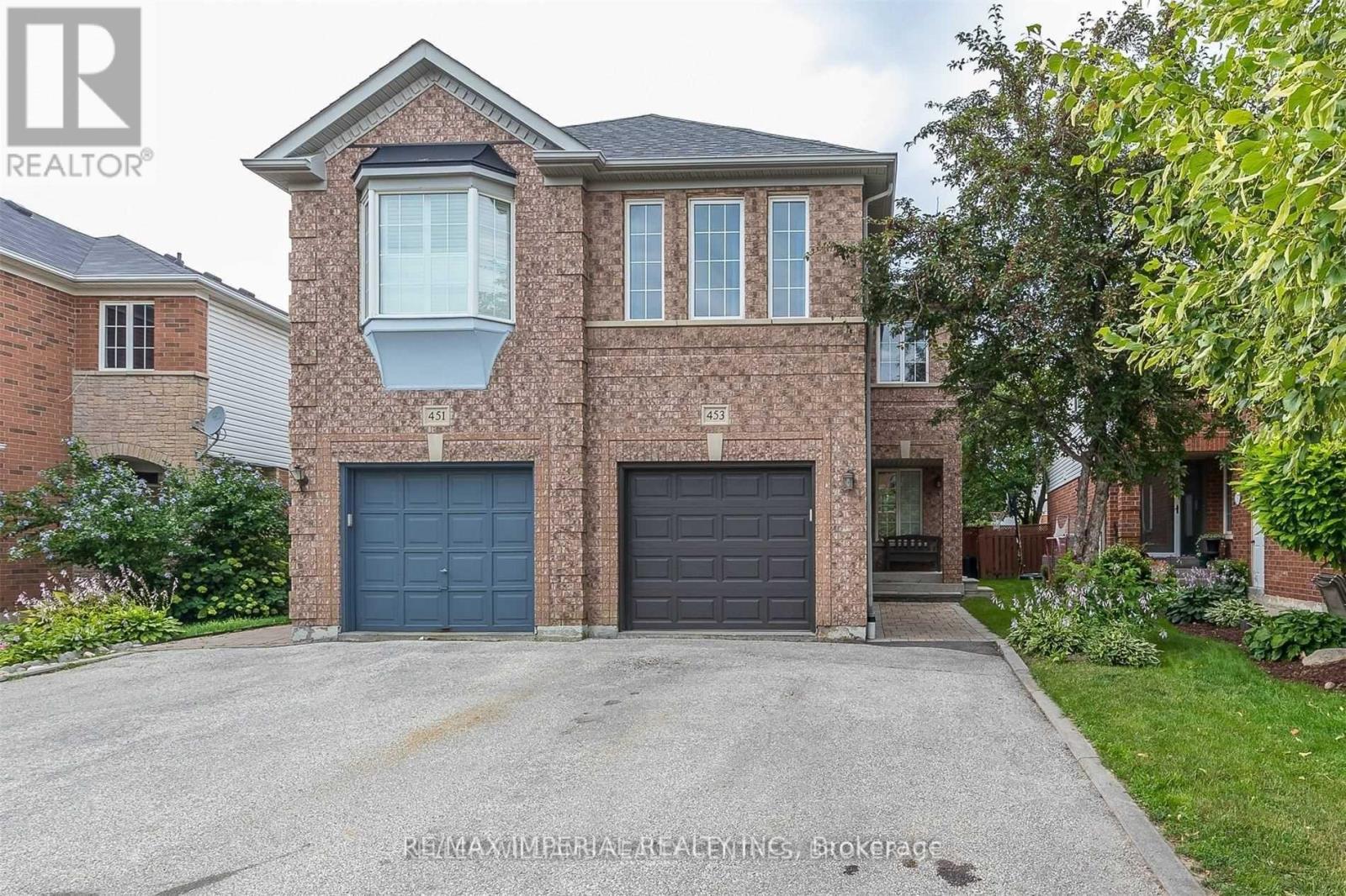 Semi-Detached/Link at 453 HEDDLE CRESCENT, Newmarket (Stonehaven-Wyndham)