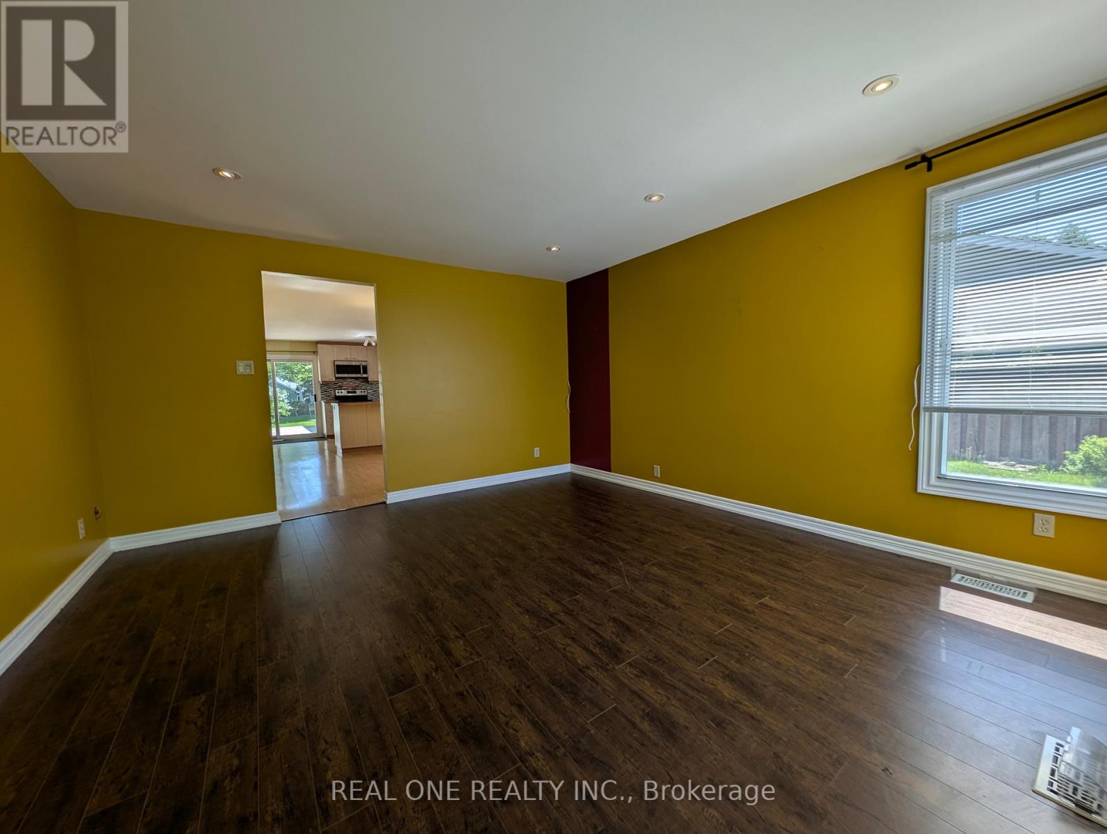 Detached at 157 BESSBOROUGH DRIVE, Georgina