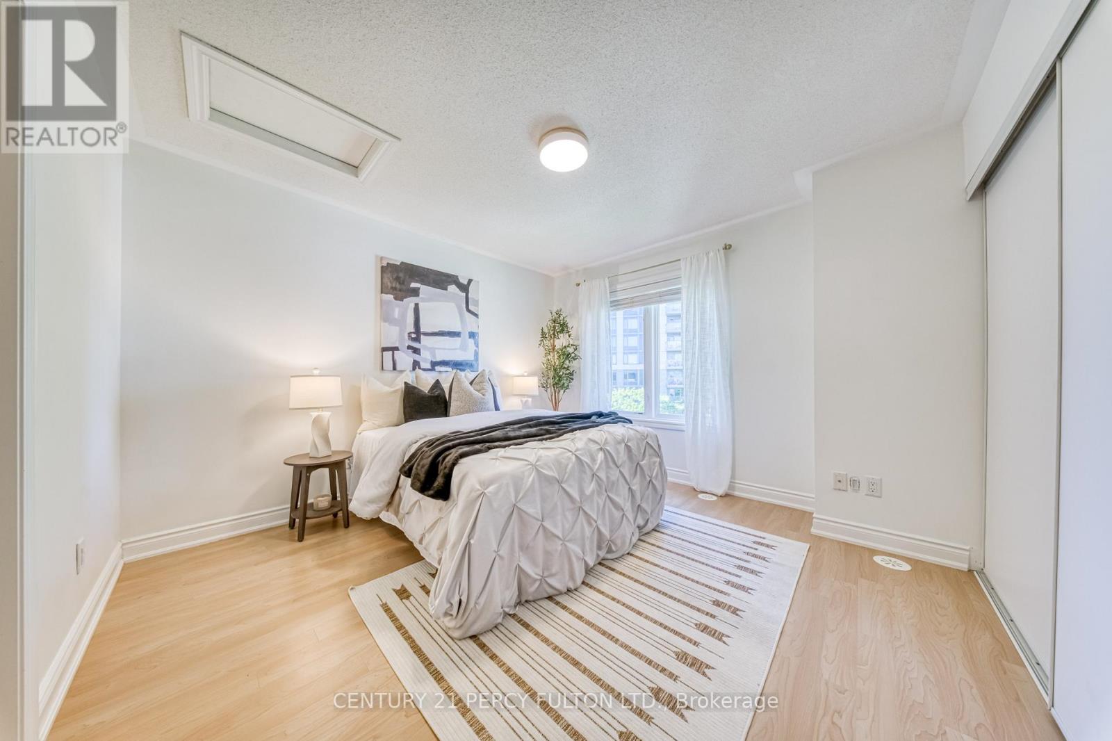 Townhouse at 21 - 259 SOUTH PARK ROAD, Markham