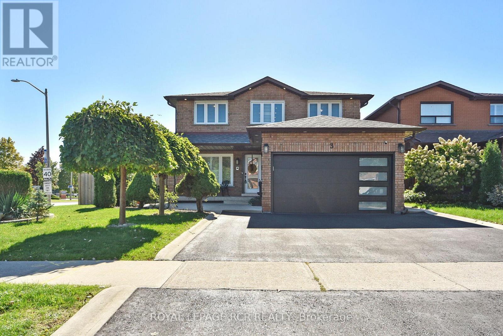 Detached at 3 JACKMAN CRESCENT, Vaughan (West Woodbridge)