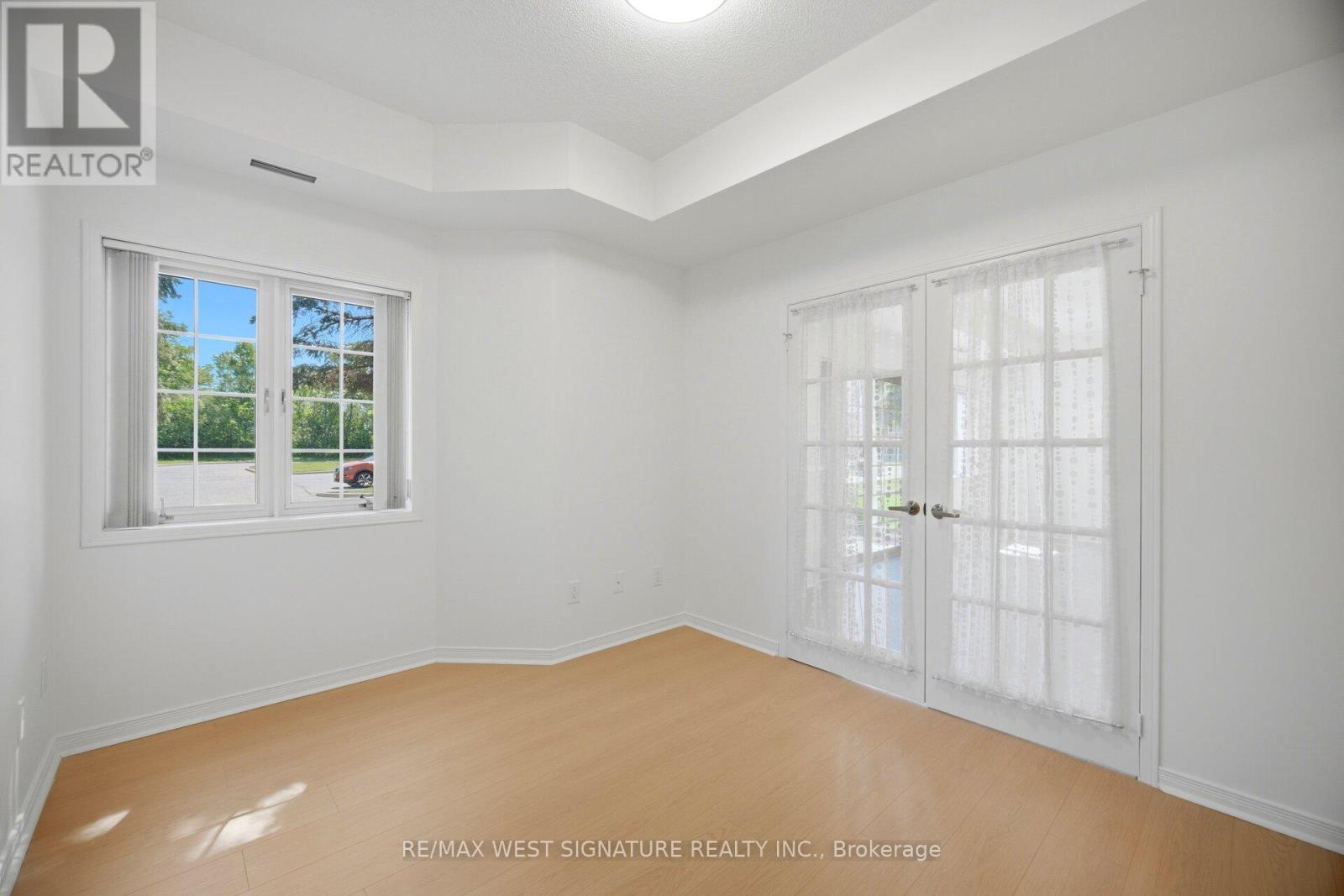 Apartment at 105 - 75 TREELAWN BOULEVARD, Vaughan