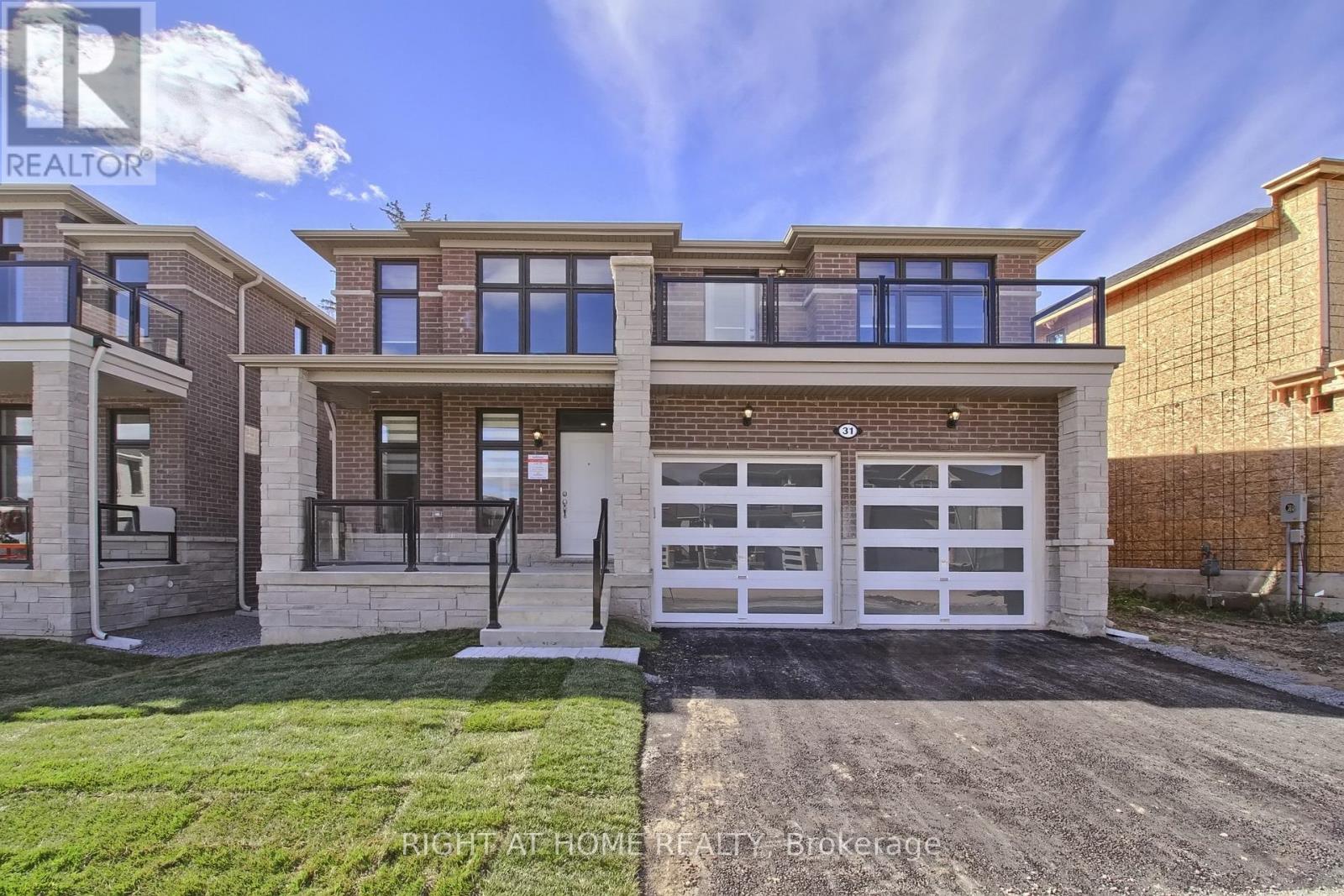 Detached at 31 DOROTHY CAINE CRESCENT, Georgina (Keswick South)