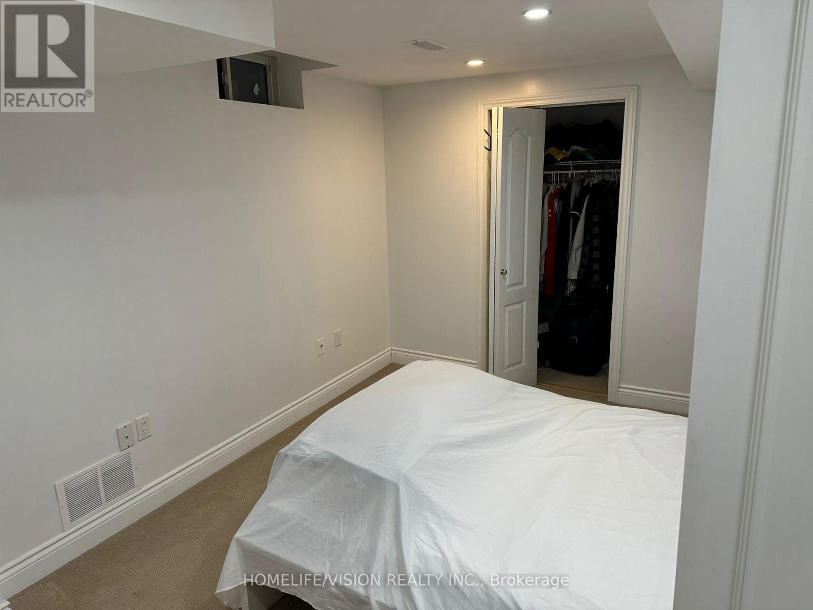 Detached at LOWER - 133 AUSTINPAUL DRIVE, Newmarket