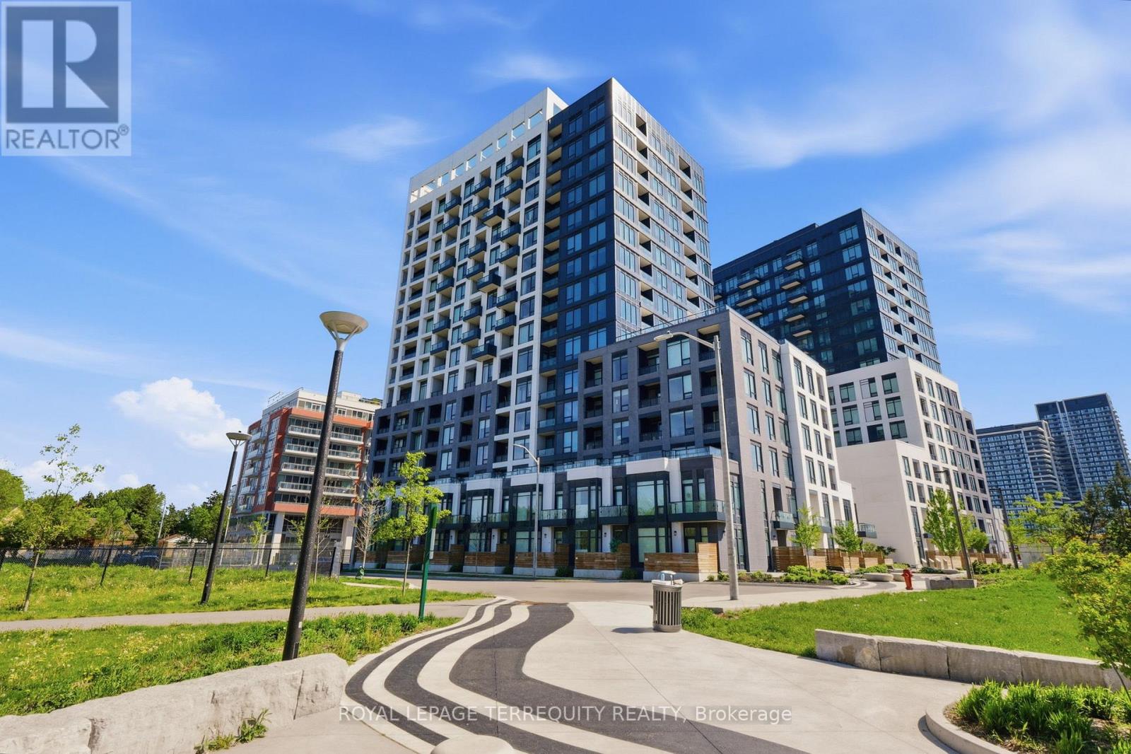 Apartment at 517W - 3 ROSEWATER STREET, Richmond Hill (South Richvale)