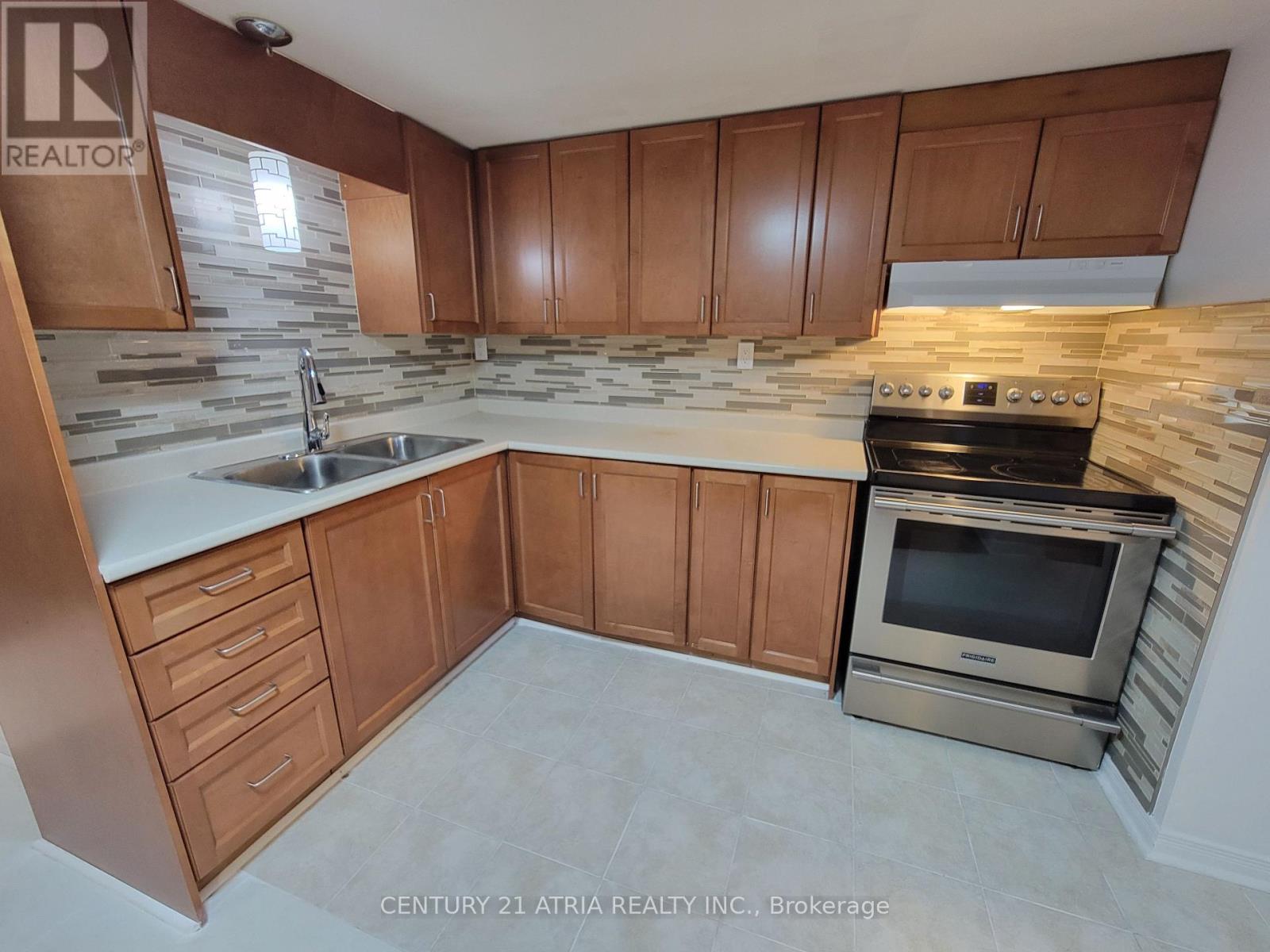 Semi-Detached/Link at BASEMENT - 339 TAYLOR MILLS DRIVE N, Richmond Hill