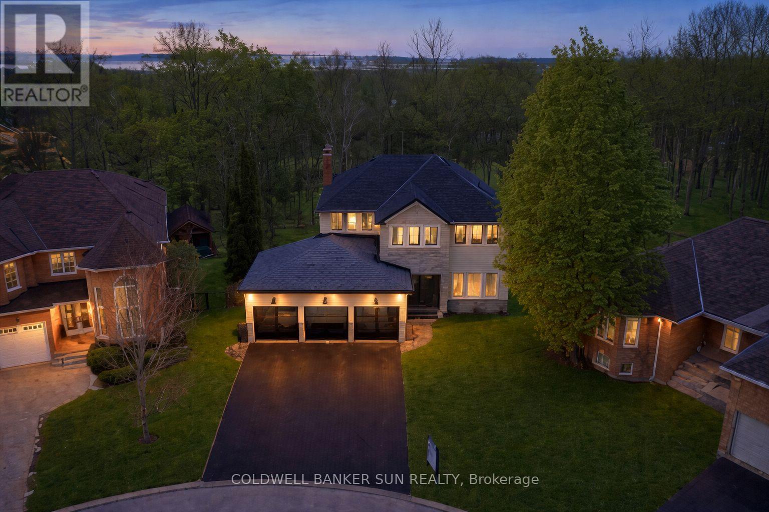 Detached at 34 PREVIN COURT, New Tecumseth