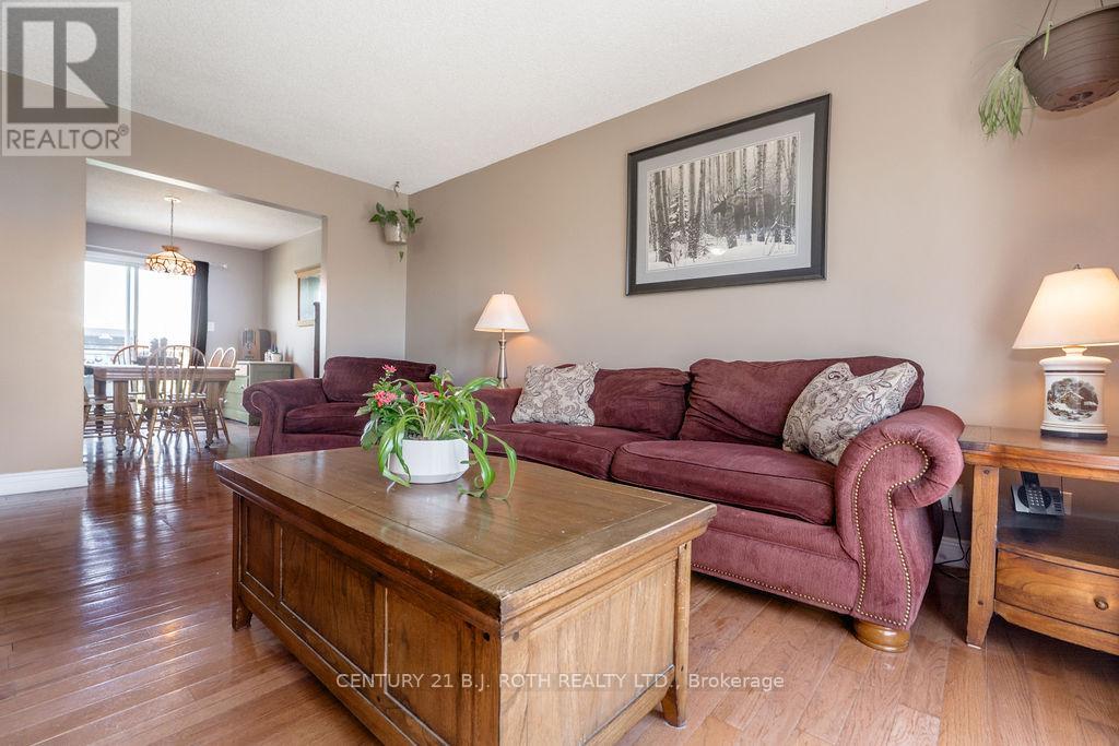 Detached at 2823 SMALL STREET, Innisfil