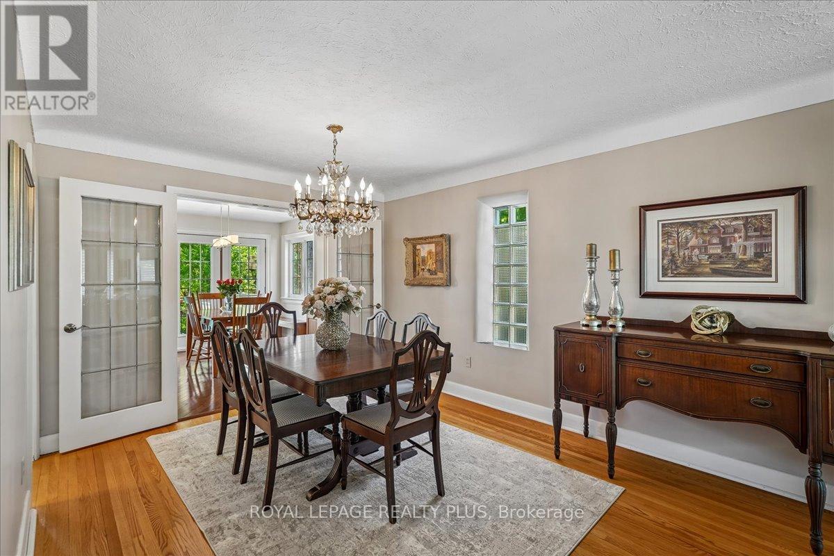 Detached at 42 ROSEVIEW AVENUE, Richmond Hill