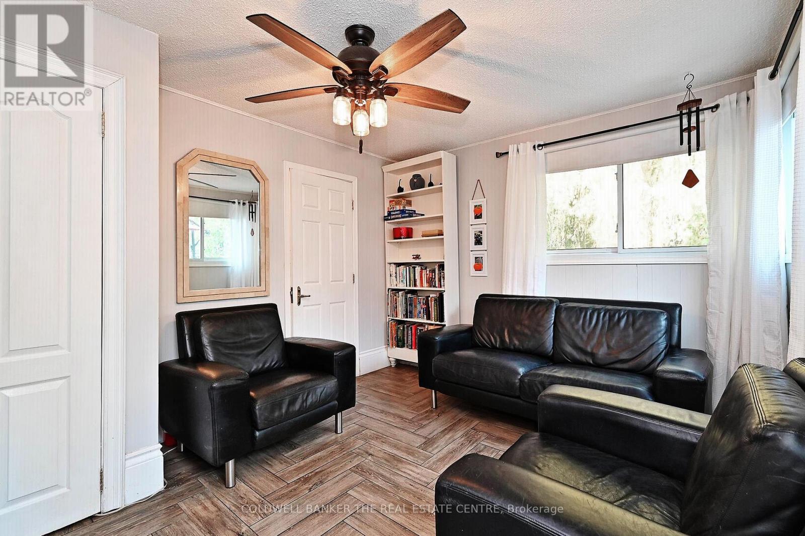 Detached at 20805 BROCK ROAD, Brock
