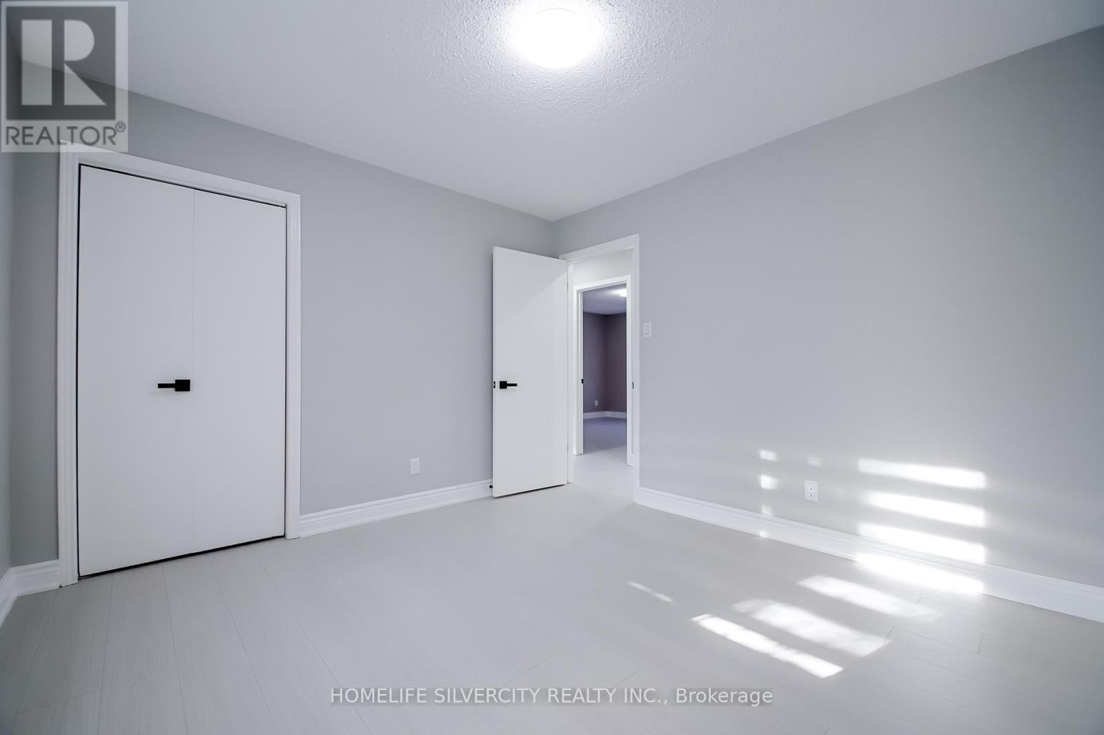 Detached at 904 LAKE DRIVE E, Georgina