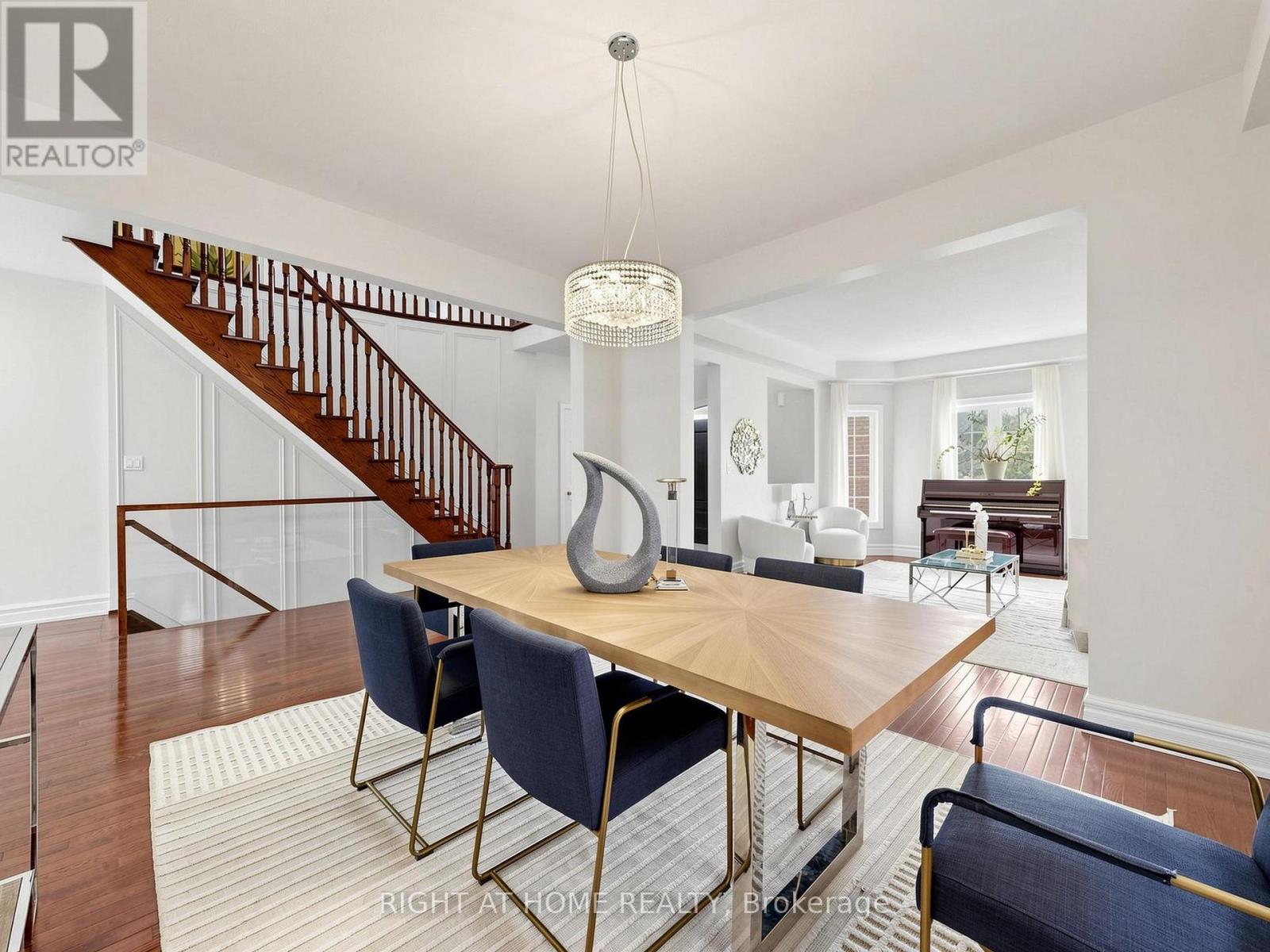 Detached at 89 GREENWOOD ROAD, Whitchurch-Stouffville