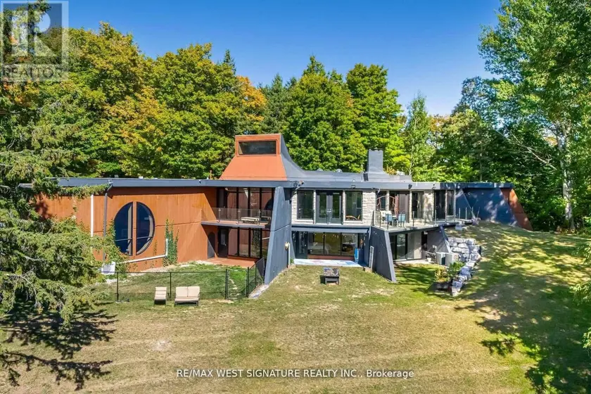 Detached at 13280 7TH CONCESSION, King