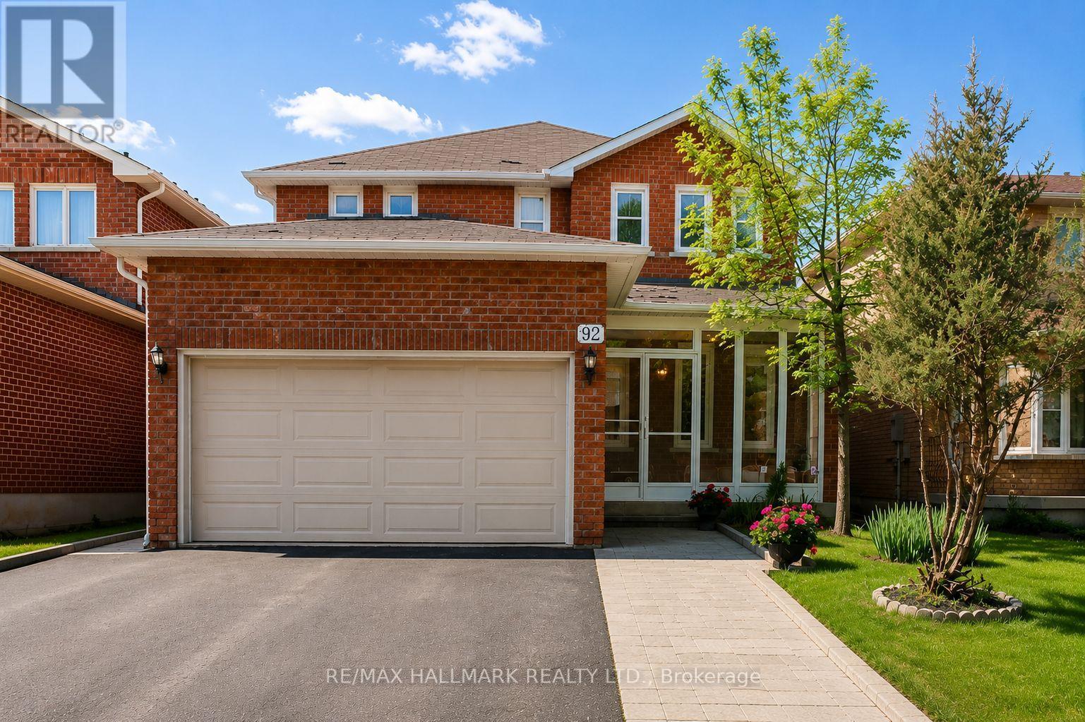 Detached at 92 WELDRICK ROAD E, Richmond Hill