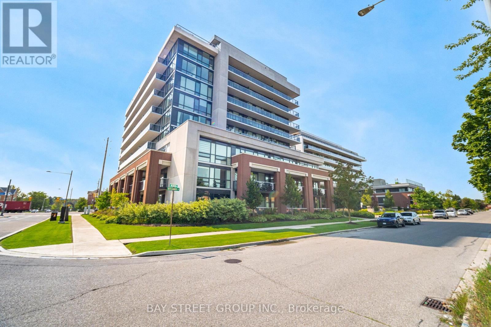 Apartment at 626 - 4800 HIGHWAY 7, Vaughan