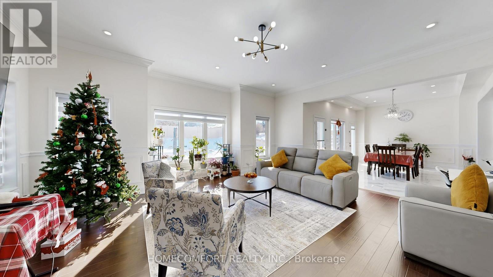 Detached at 3 MARY WILLSON COURT, East Gwillimbury