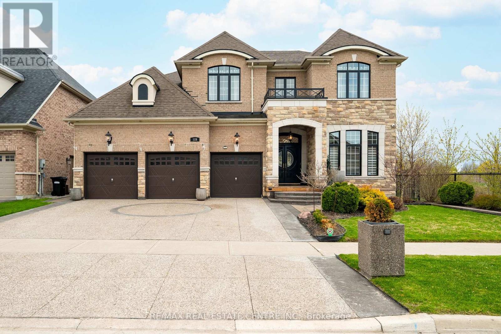 Detached at 128 COPELAND CRESCENT, Innisfil (Cookstown)