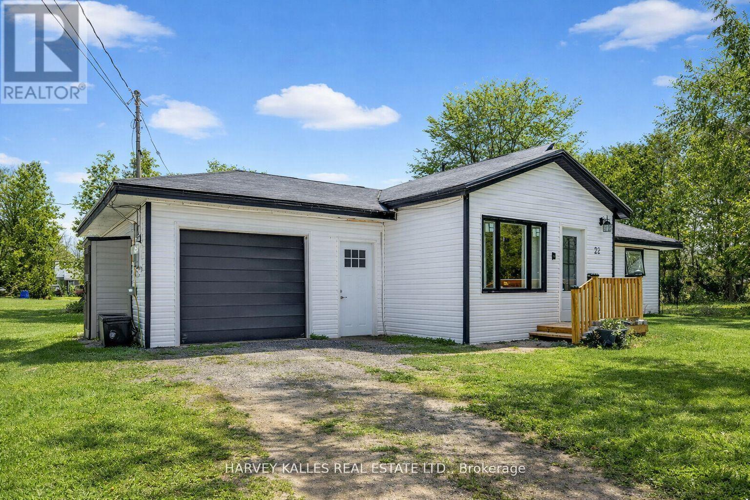 Detached at 22 SECOND STREET, Georgina (Pefferlaw)