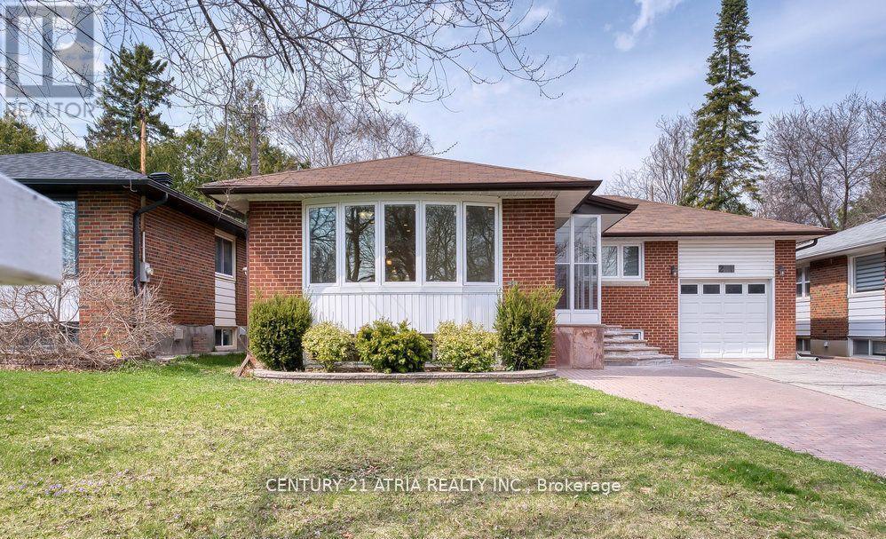 Detached at 243 HARRYGAN CRESCENT, Richmond Hill (Mill Pond)